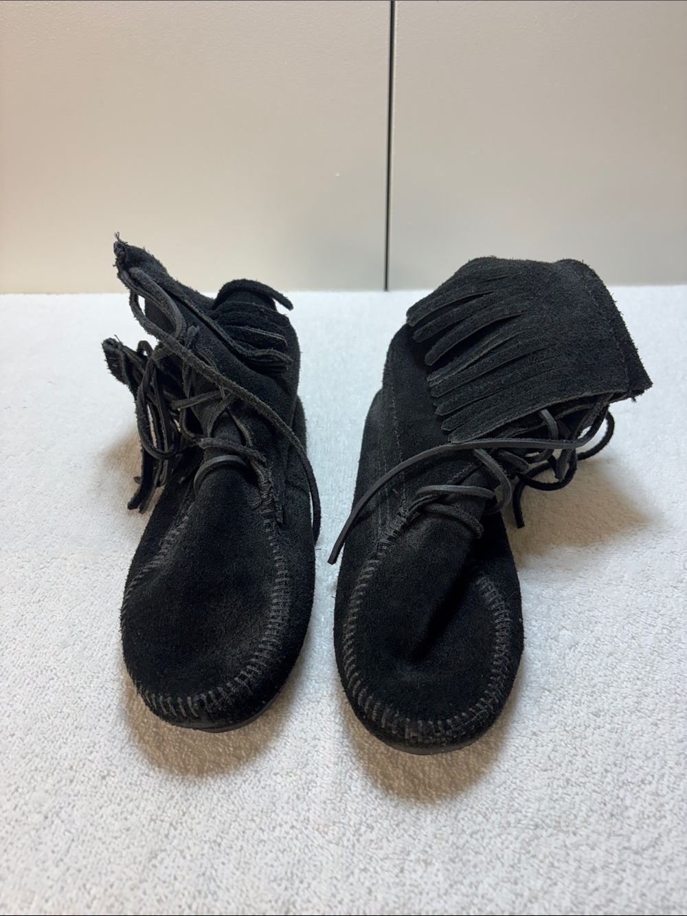Minnetonka Black Kids Fringe Moccasins